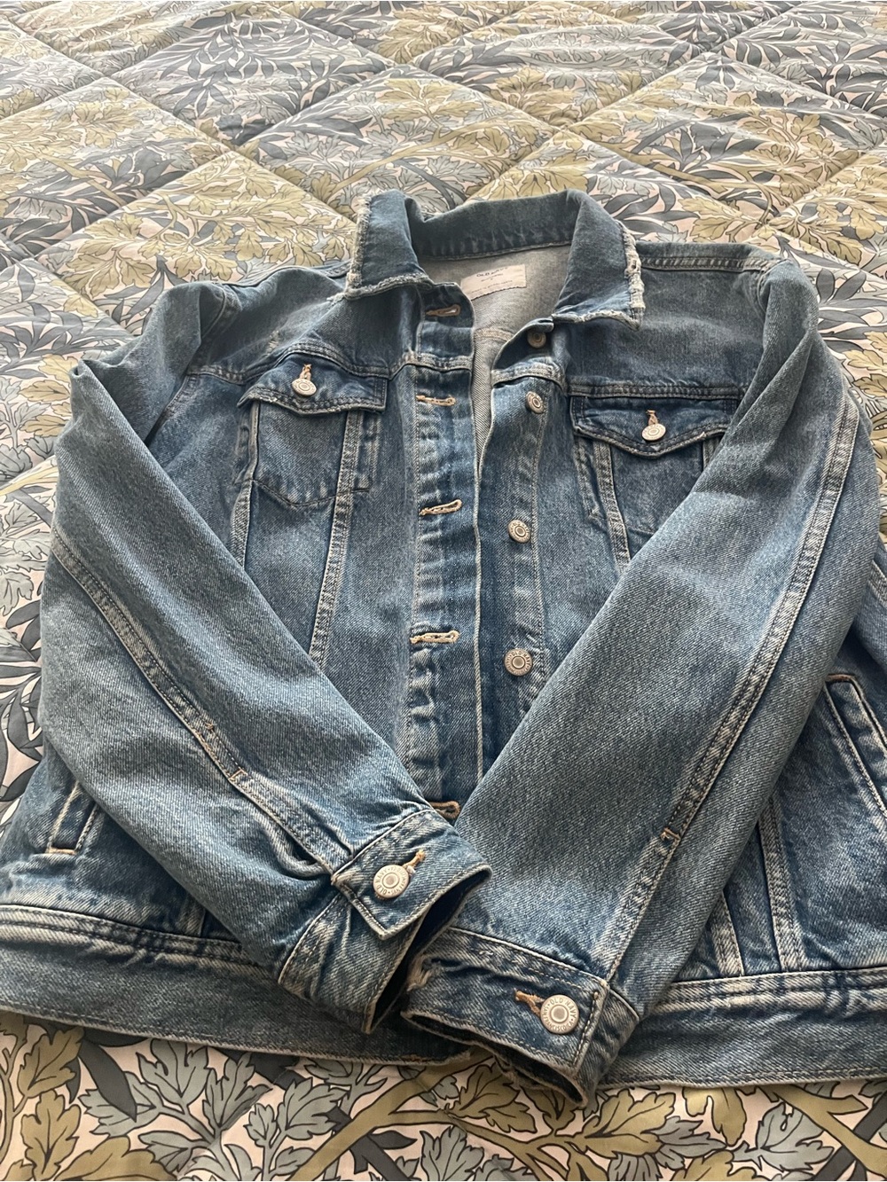 Old Navy boyfriend style oversized jean jacket